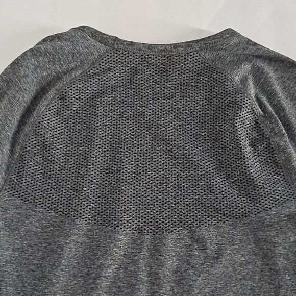 Old Navy Active youth top NWT - Picture 8 of 10
